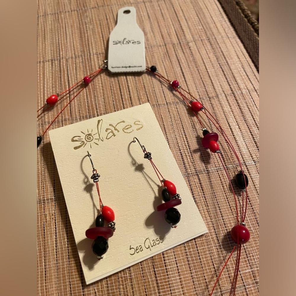 Solares Beaded Necklace & Earrings Set Red Black NWT